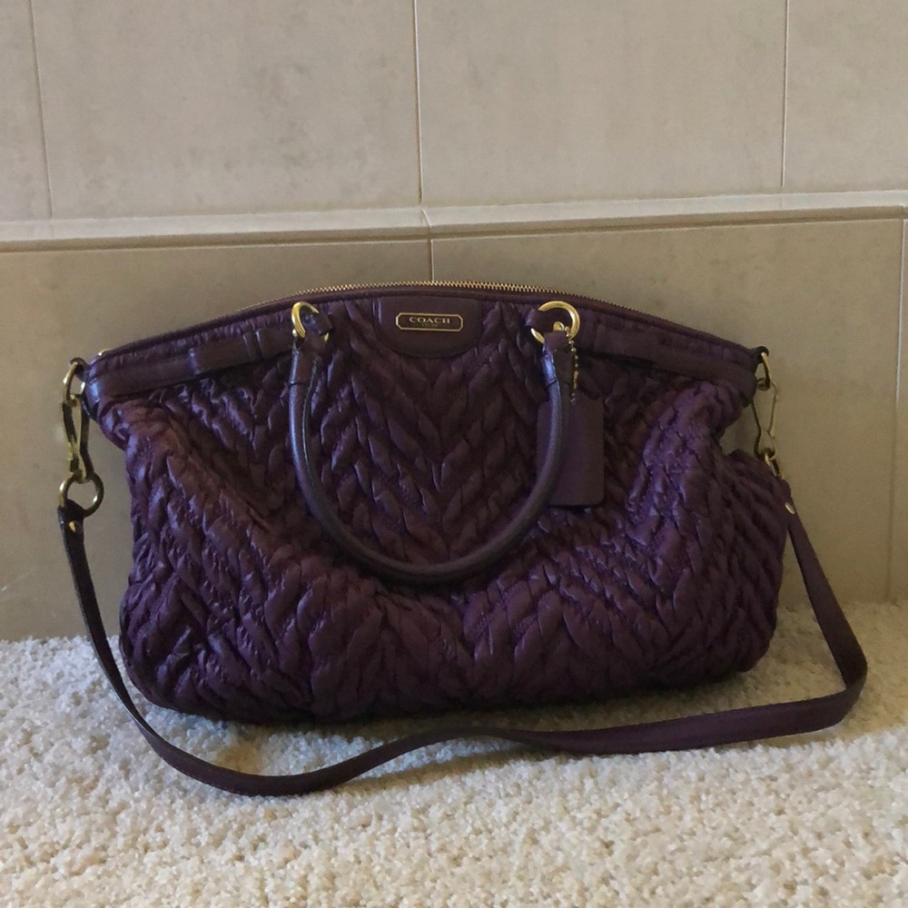 Coach Madison Quilted Chevron Lindsey Satchel ✨